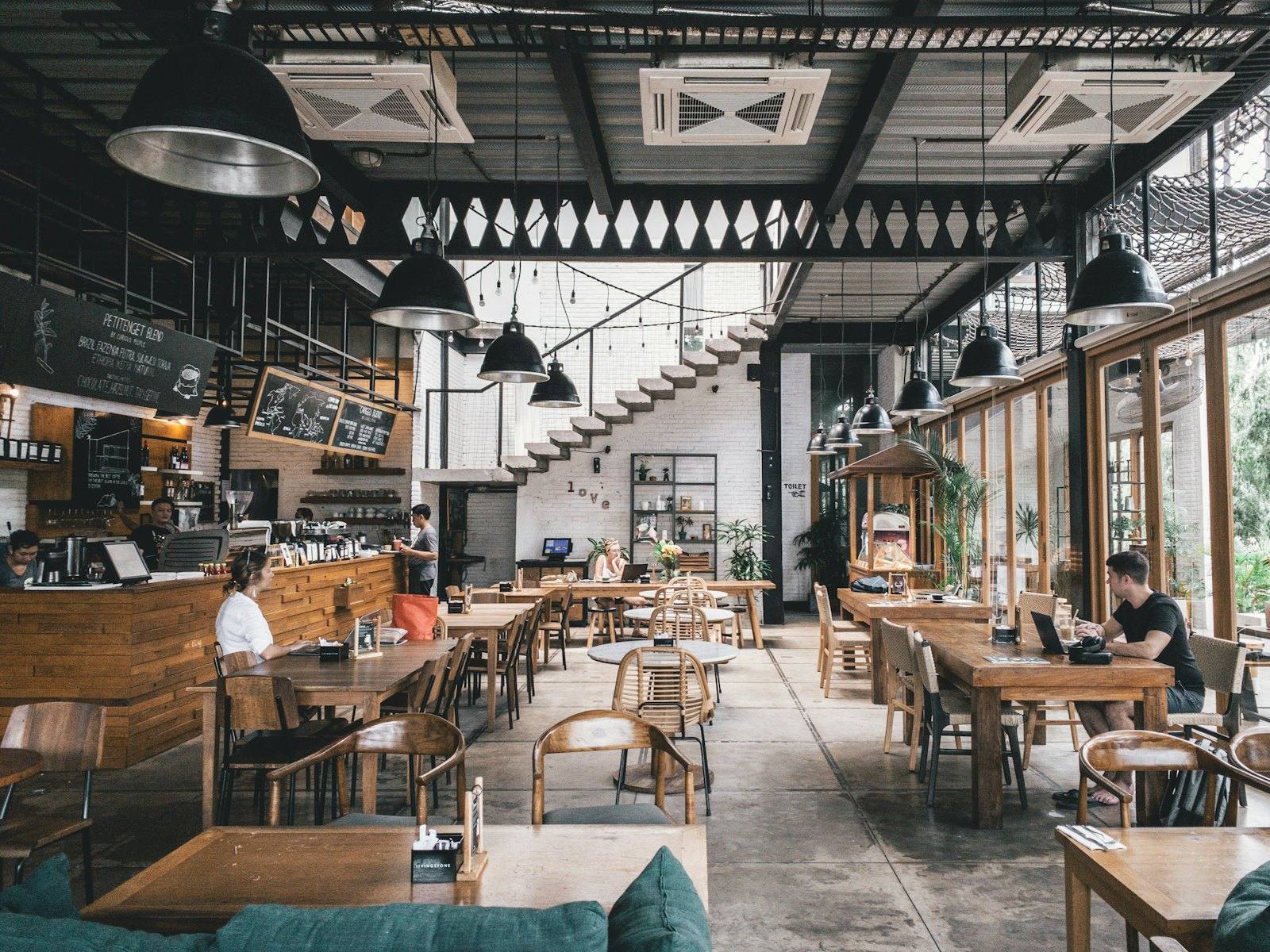 AI assistant for restaurants, bars and hotels
